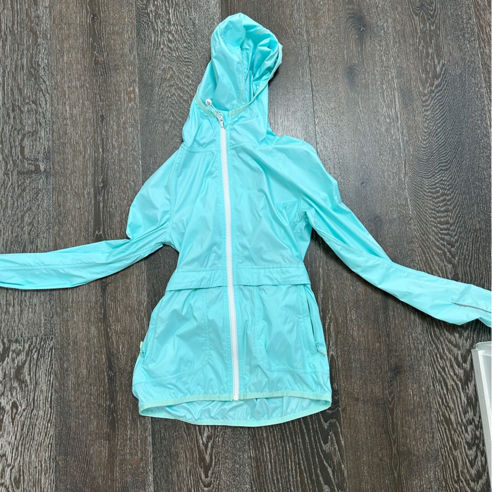 Ivivva wind breaker